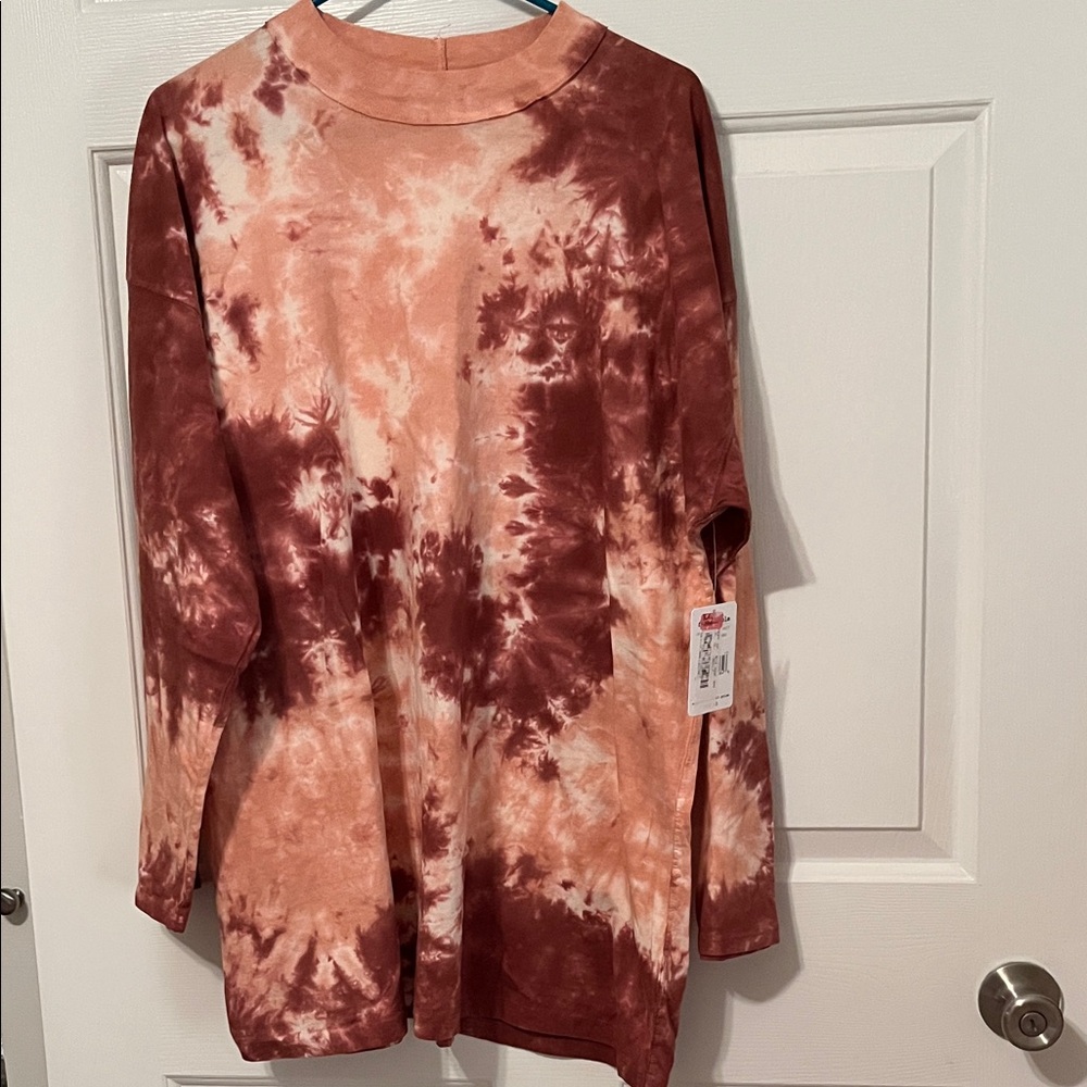 NWT Free People (we the free) Peach and Rust Tie-Dye Long Sleeve Tee